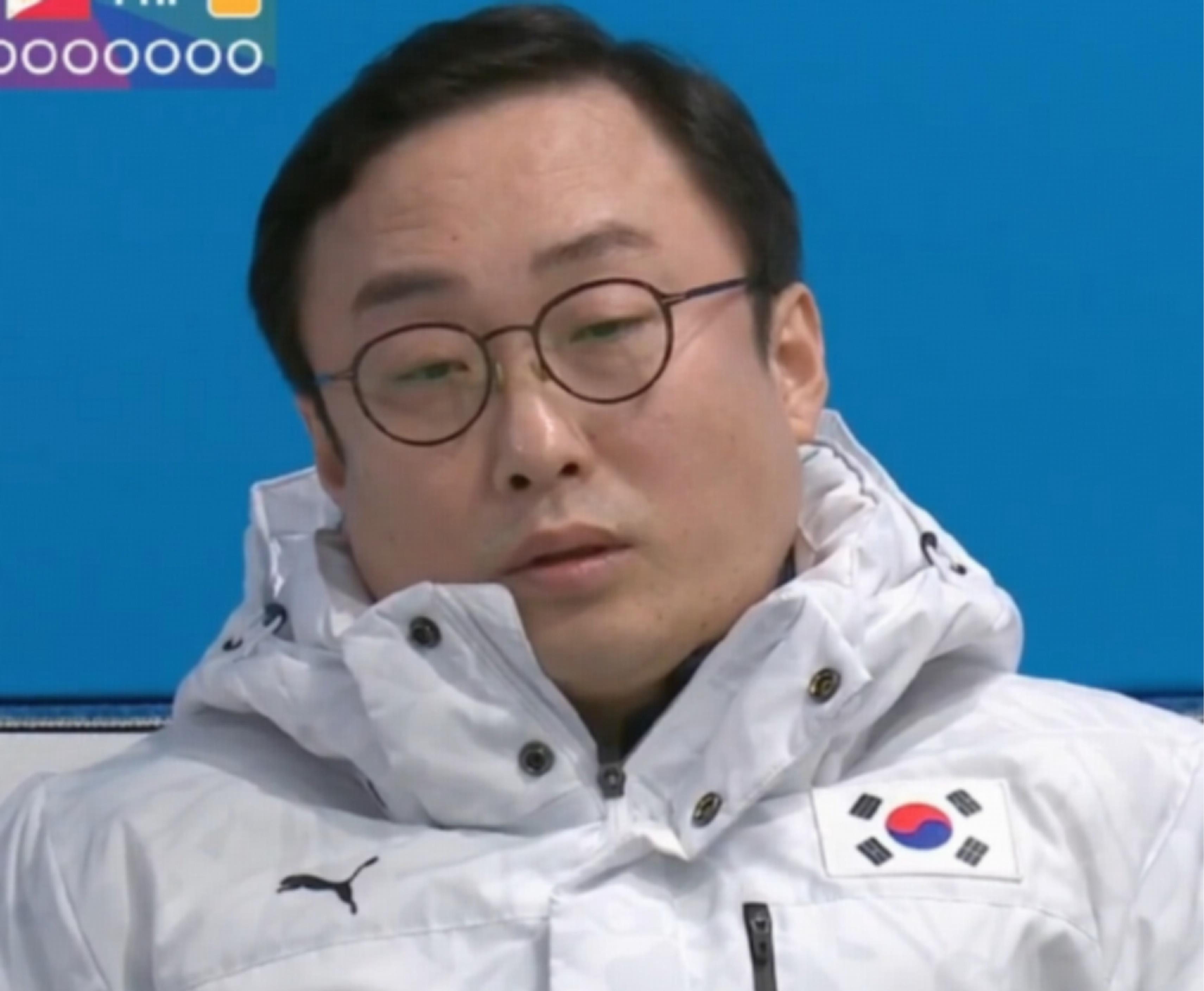 关于因转会纠纷，韩国电竞职业选手被判赔偿中国战队3000万元的信息