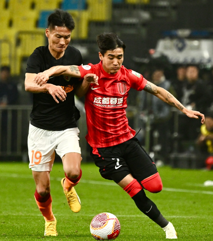 4-0！中超头号争冠热门浮现，夺冠率89.5%，申花、蓉城或成陪跑？