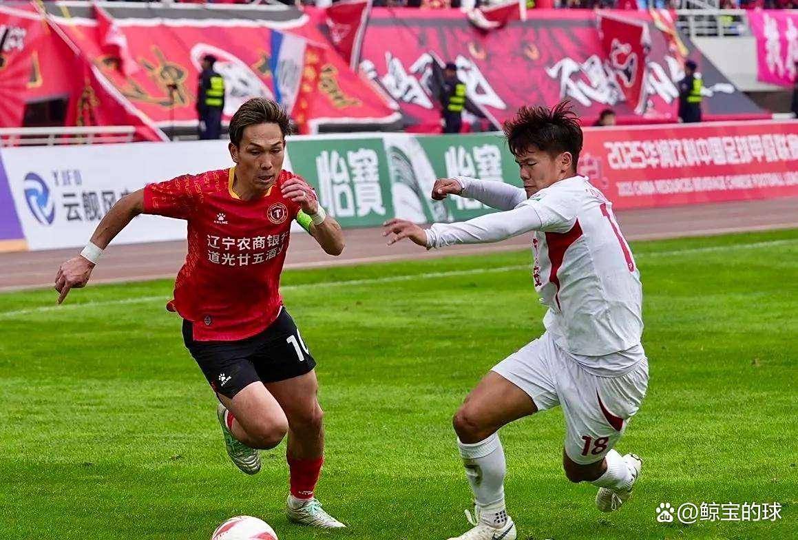 中甲积分榜：辽宁铁人1-1排第一，陕西补时点杀大连